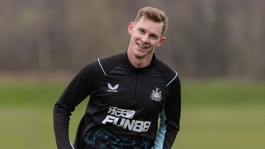 Newcastle United - 'My motto is what doesn't kill you makes you stronger' - Emil  Krafth's road to recovery