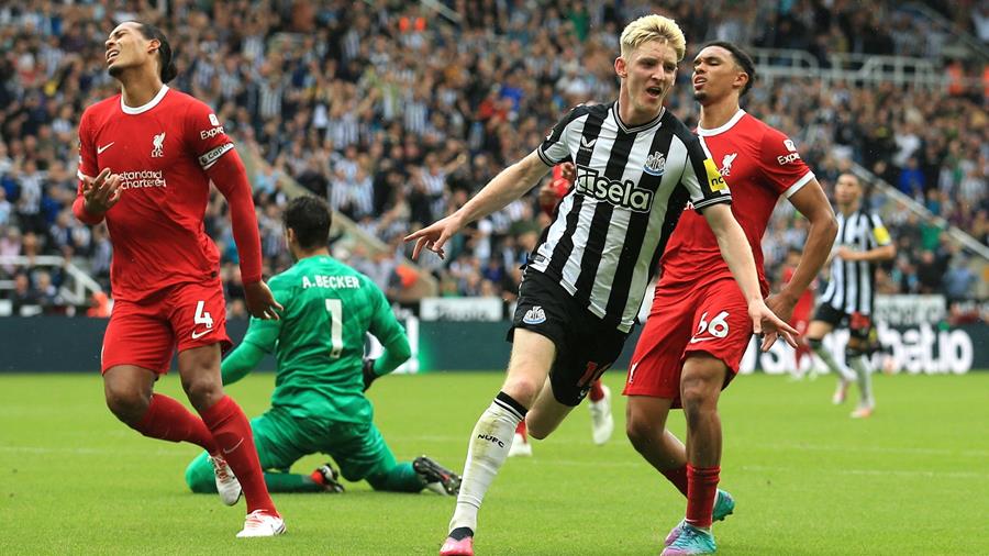 Newcastle United - Anthony Gordon: 'That's the biggest skill in life, to  stay present. Ultimately, we're not promised tomorrow'